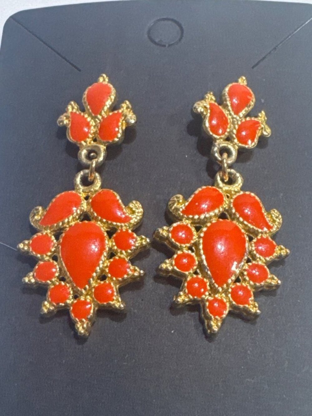 Vintage Style Red Gold Dangle Earrings Floral Design